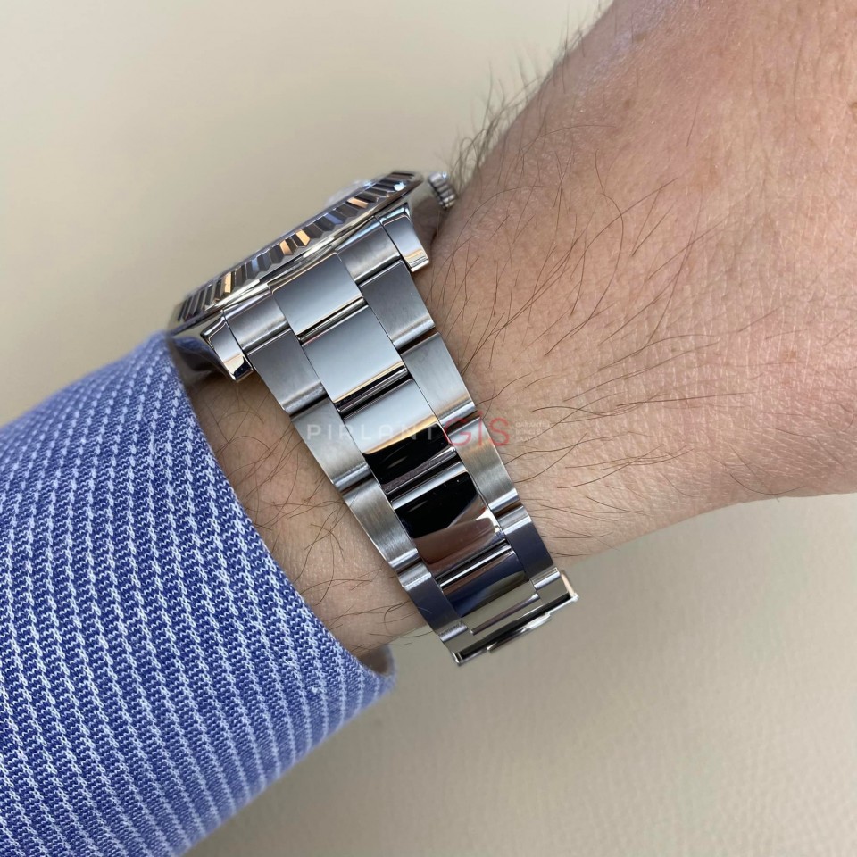 ROLEX Date Just ll Silver Violet Numbers 116334 ROLEX Date Just ll Silver Violet Numbers 116334