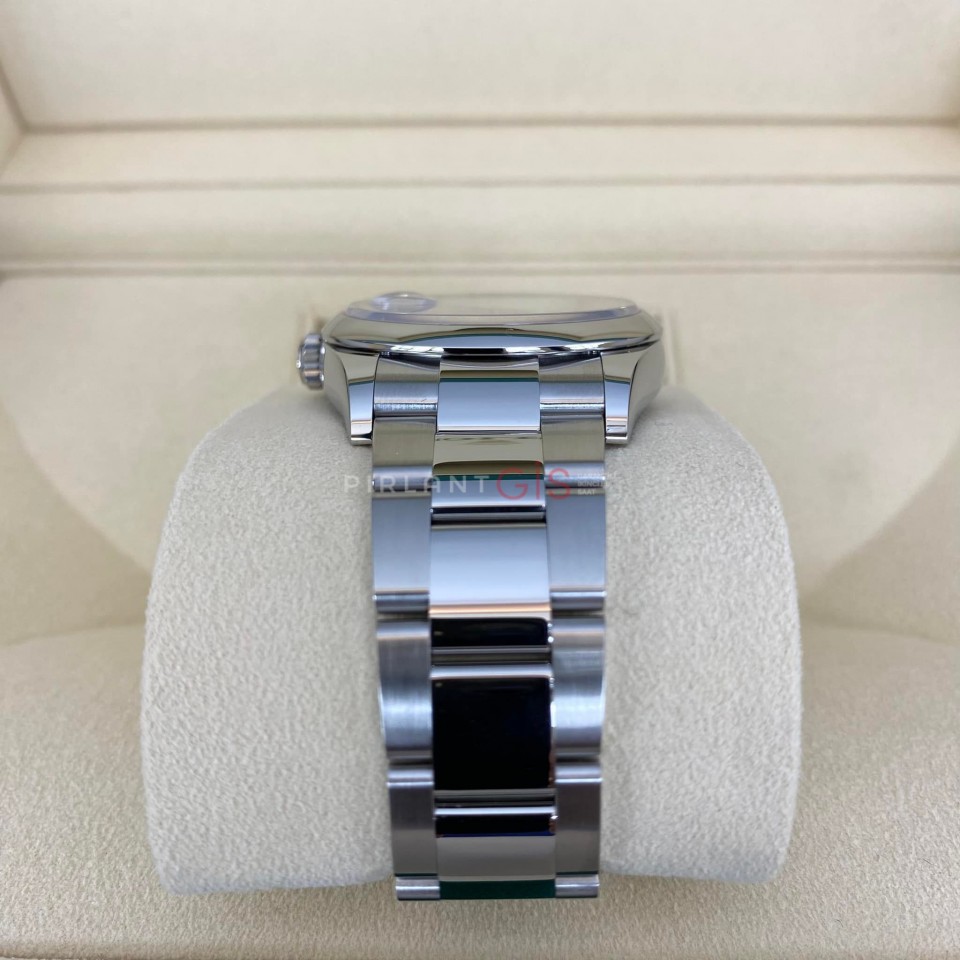 ROLEX Date Just 36 mm 126200 Oyster ROLEX Date Just 36 mm 126200 Oyster