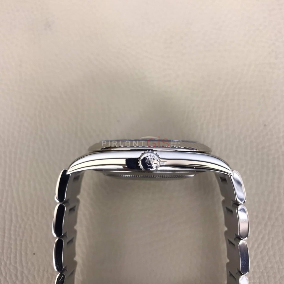 ROLEX Date Just ll Black Dial 126334 Oyster ROLEX Date Just ll Black Dial 126334 Oyster