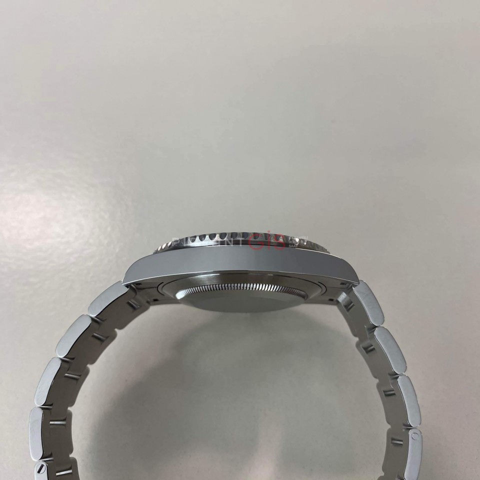 ( Sıfır ) ROLEX New Submariner ( Starbucks ) 2022 - 126610 LV ( Sıfır ) ROLEX New Submariner ( Starbucks ) 2022 - 126610 LV