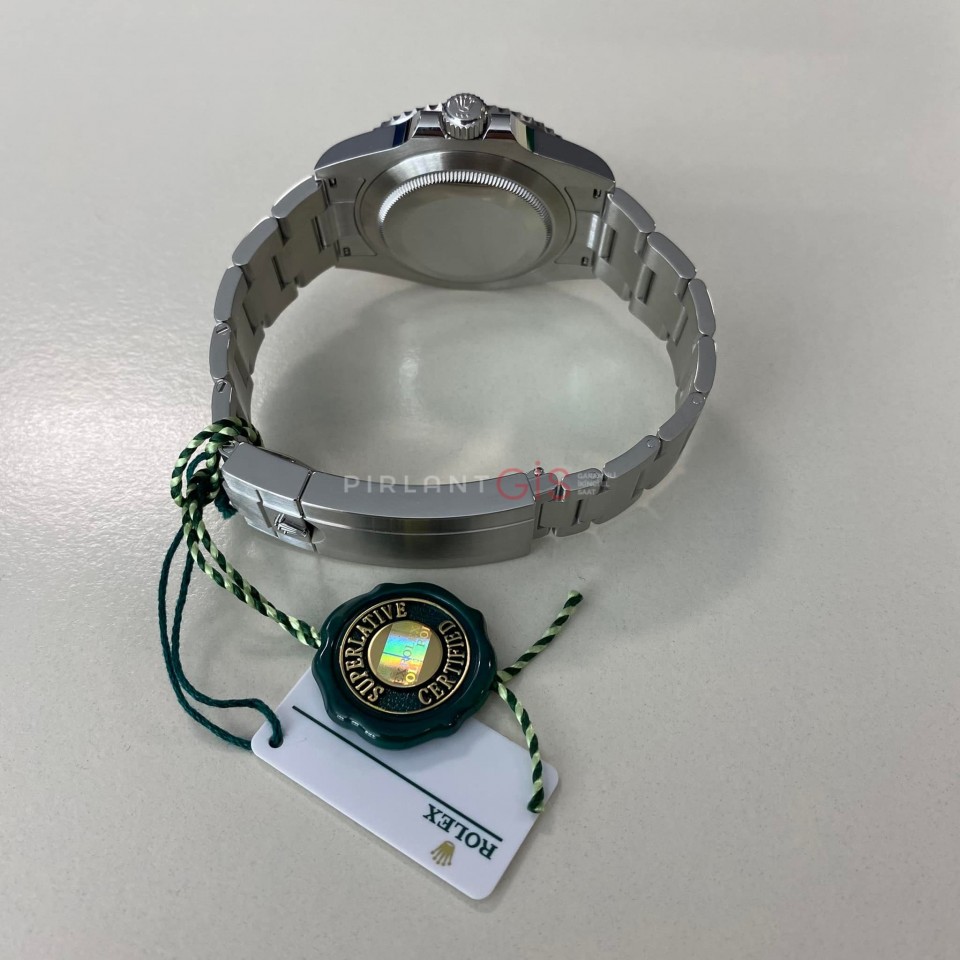 ( Sıfır ) ROLEX New Submariner ( Starbucks ) 2022 - 126610 LV ( Sıfır ) ROLEX New Submariner ( Starbucks ) 2022 - 126610 LV