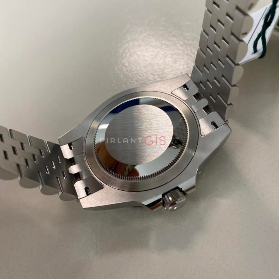 ROLEX GMT-MasterII 126710BLRO Jubilee ( PEPSI ) ROLEX GMT-MasterII 126710BLRO Jubilee ( PEPSI )