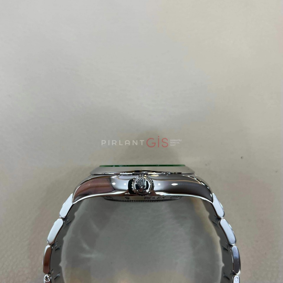 ROLEX Milgauss 116400GV Oyster ROLEX Milgauss 116400GV Oyster