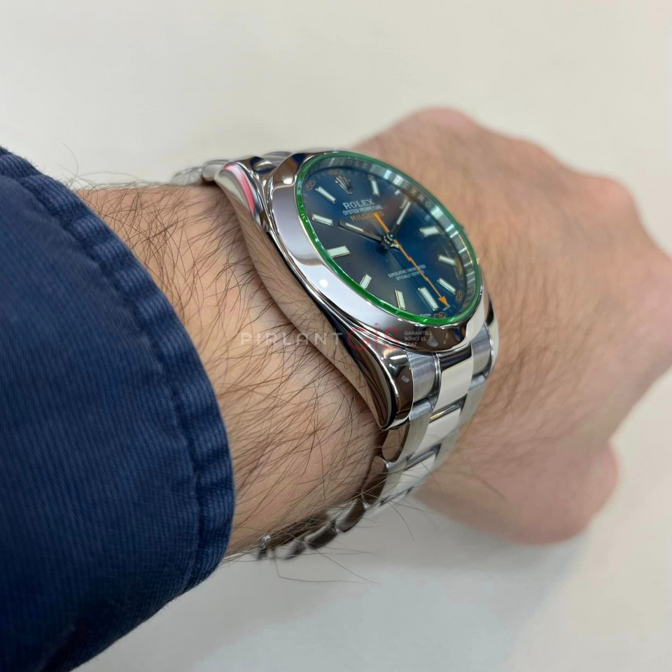 ROLEX Milgauss 116400GV Oyster ROLEX Milgauss 116400GV Oyster