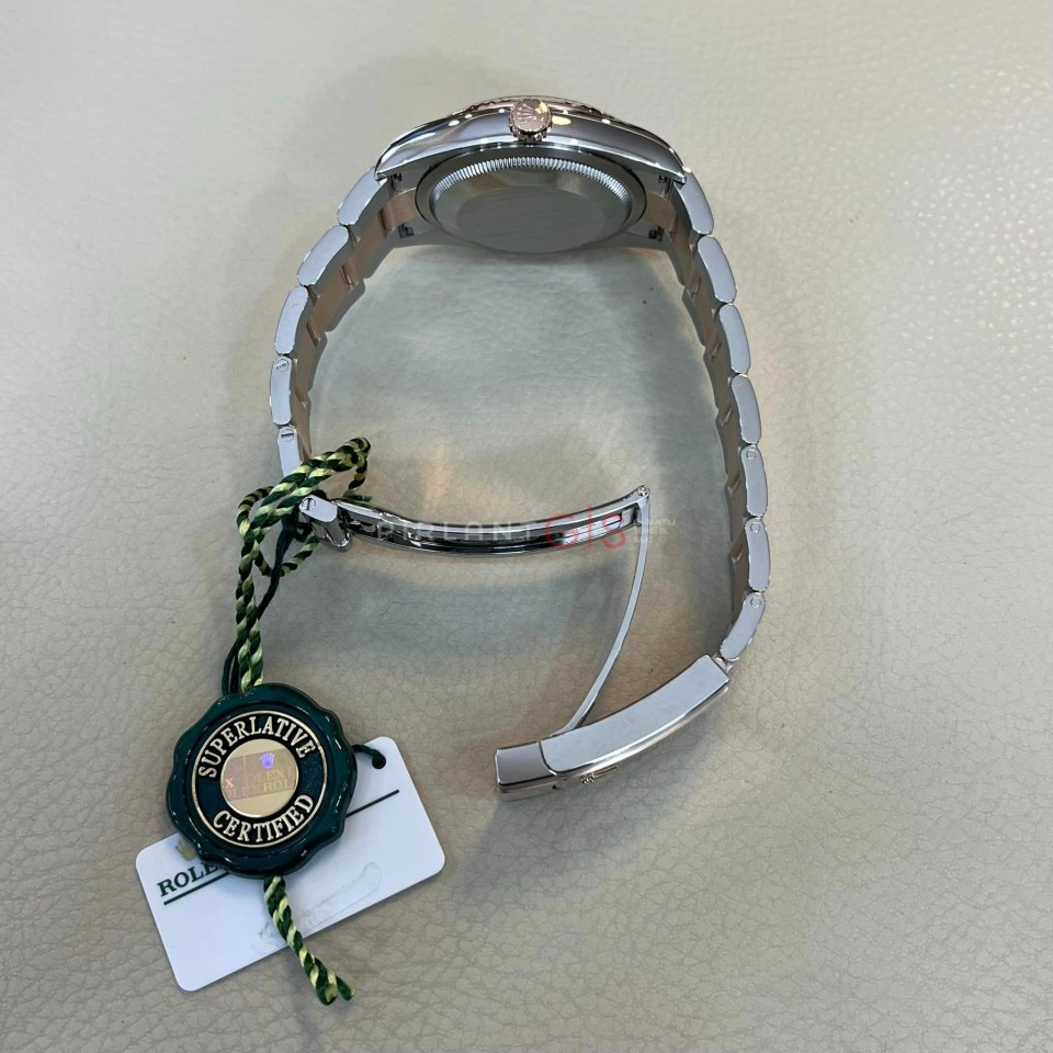 ROLEX Date Just 36 mm Steel & Rose Gold 126231 Oyster Motif Diamond Dial ROLEX Date Just 36 mm Steel & Rose Gold 126231 Oyster Motif Diamond Dial