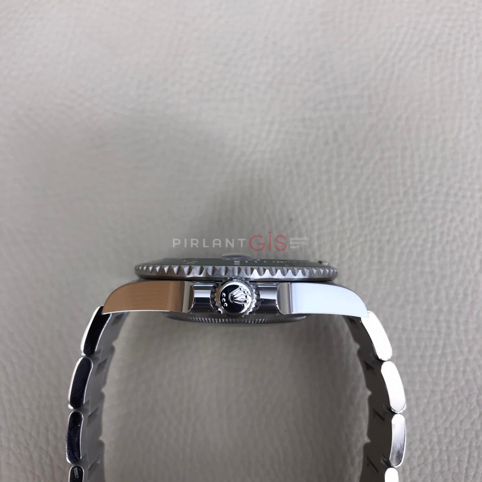 ROLEX New Submariner ( Starbucks ) Oyster 126610LV ROLEX New Submariner ( Starbucks ) Oyster 126610LV