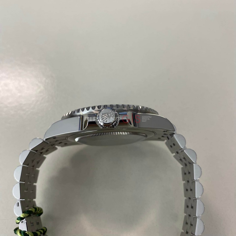 ROLEX GMT-Master II ( Batman ) Jubilee 126710BLNR ROLEX GMT-Master II ( Batman ) Jubilee 126710BLNR