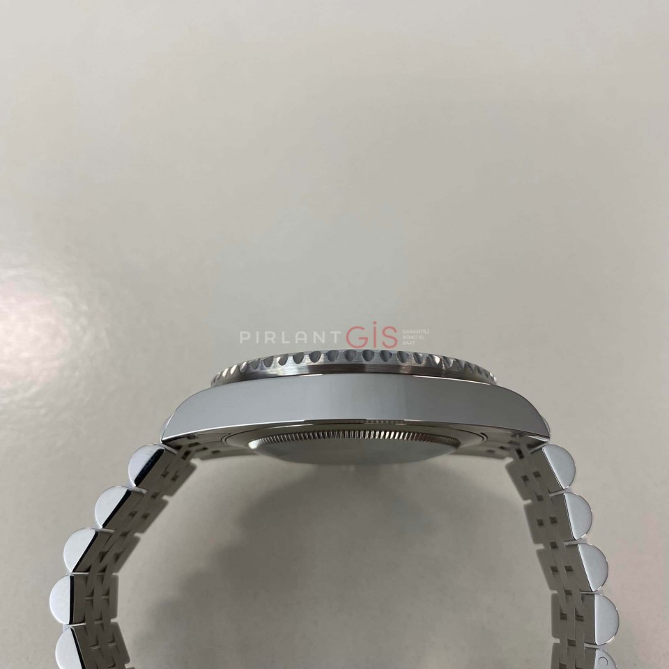 ROLEX GMT-Master II ( Batman ) Jubilee 126710BLNR ROLEX GMT-Master II ( Batman ) Jubilee 126710BLNR