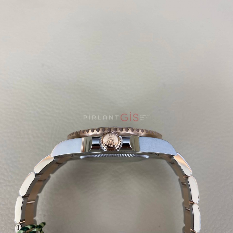 ROLEX GMT-Master ll Steel & Everose Gold 126711 CHNR ( Root Beer ) ROLEX GMT-Master ll Steel & Everose Gold 126711 CHNR ( Root Beer )