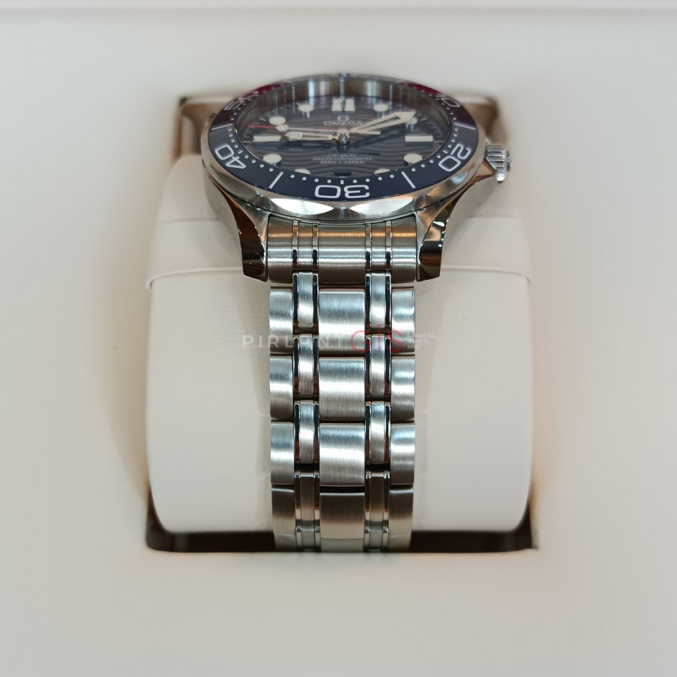 OMEGA Seamaster Diver 300M Co-Axial Master Chronometer 42 mm 210.30.42.20.03.001 OMEGA Seamaster Diver 300M Co-Axial Master Chronometer 42 mm 210.30.42.20.03.001