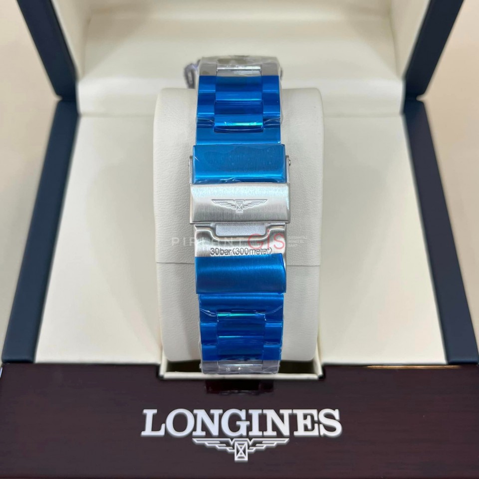 LONGINES HydroConquest 41 mm L3.781.4.06.6 LONGINES HydroConquest 41 mm L3.781.4.06.6