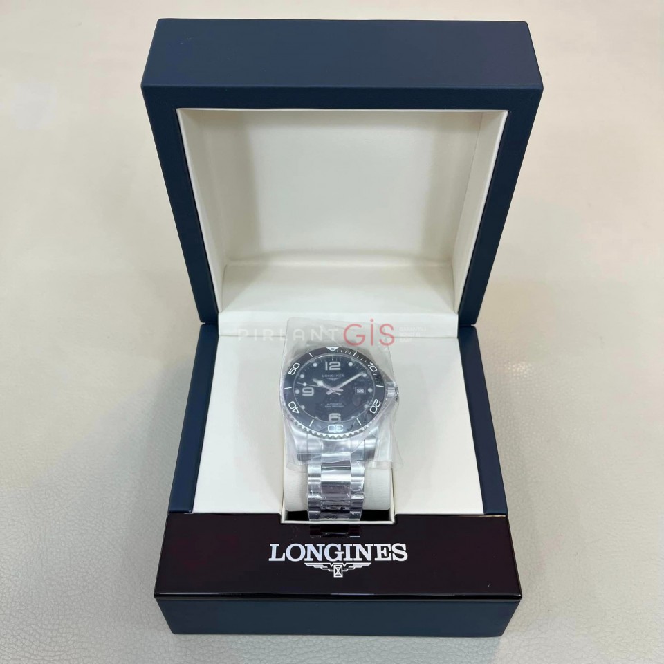 LONGINES HydroConquest 41 mm L3.781.4.56.6 LONGINES HydroConquest 41 mm L3.781.4.56.6