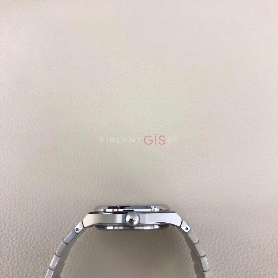 TISSOT T-Classic PRX 35 mm T137.210.11.351.00 TISSOT T-Classic PRX 35 mm T137.210.11.351.00