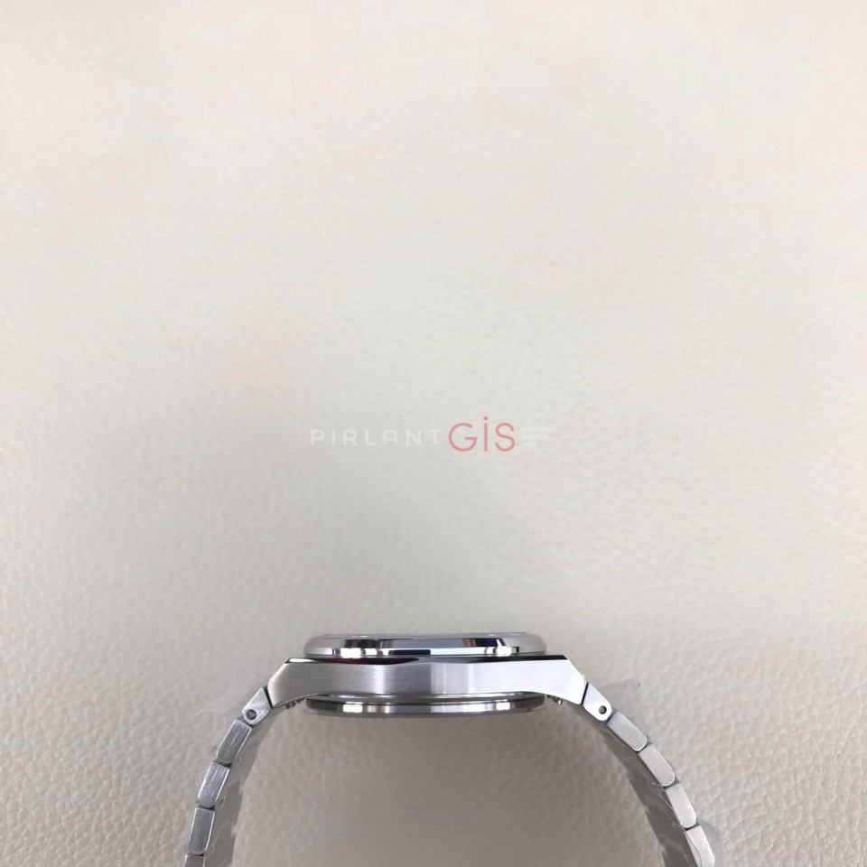 TISSOT T-Classic PRX 35 mm T137.210.11.351.00 TISSOT T-Classic PRX 35 mm T137.210.11.351.00