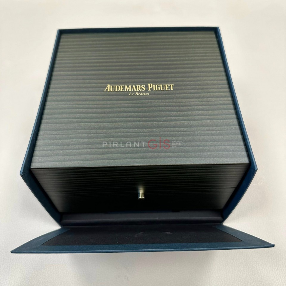 AUDEMARS PIGUET Royal Oak 50.Years 41 mm 15510ST.OO.1320ST.04 AUDEMARS PIGUET Royal Oak 50.Years 41 mm 15510ST.OO.1320ST.04