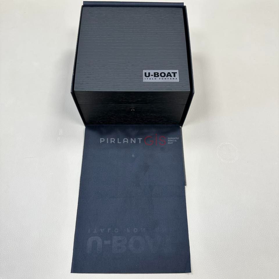 U-BOAT Capsoil Dark Moon 9522/A