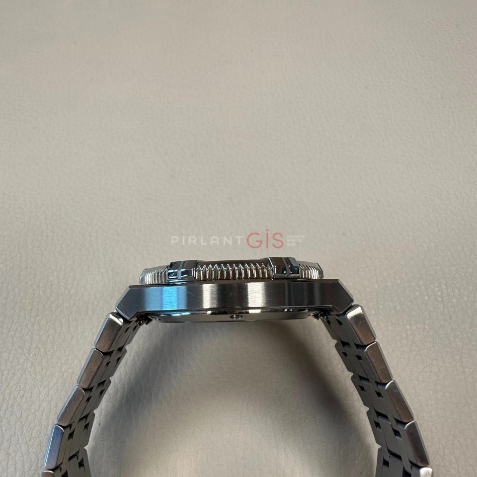 MAURICE LACROIX Aikon Venture Automatic AI6058SS002430-2 MAURICE LACROIX Aikon Venture Automatic AI6058SS002430-2