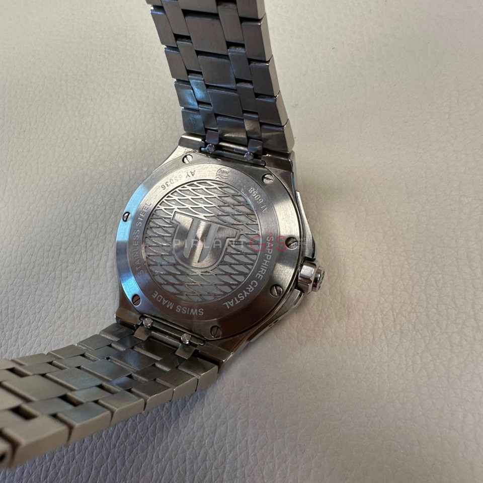 MAURICE LACROIX Aikon Venture Automatic AI6058SS002430-2 MAURICE LACROIX Aikon Venture Automatic AI6058SS002430-2