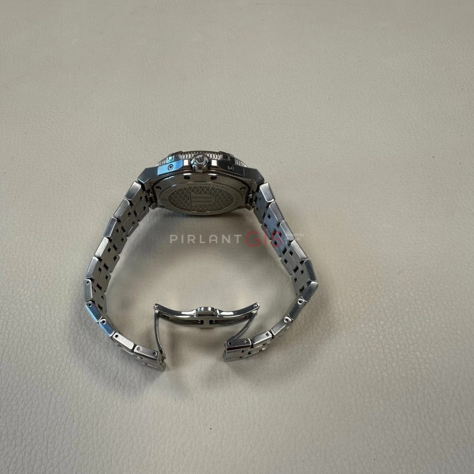 MAURICE LACROIX Aikon Venture Automatic AI6058SS002430-2 MAURICE LACROIX Aikon Venture Automatic AI6058SS002430-2