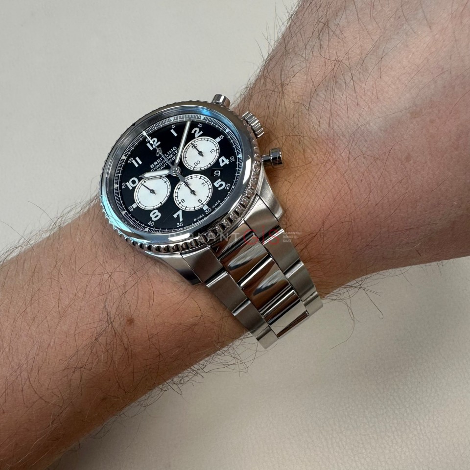 BREITLING Navitimer 8 BO1 Chronograph AB0117131B1A1 BREITLING Navitimer 8 BO1 Chronograph AB0117131B1A1