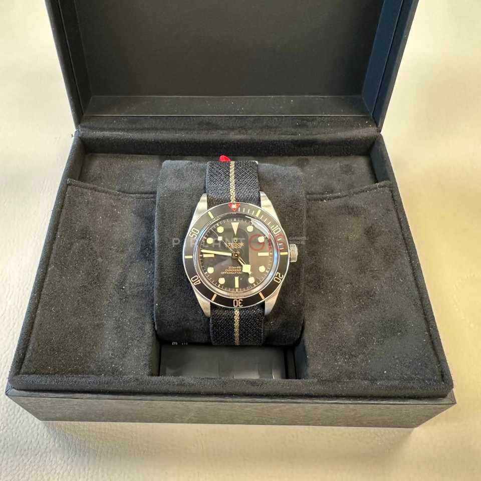 ( SIFIR ) TUDOR Black Bay 58 M79030N-0003 ( SIFIR ) TUDOR Black Bay 58 M79030N-0003