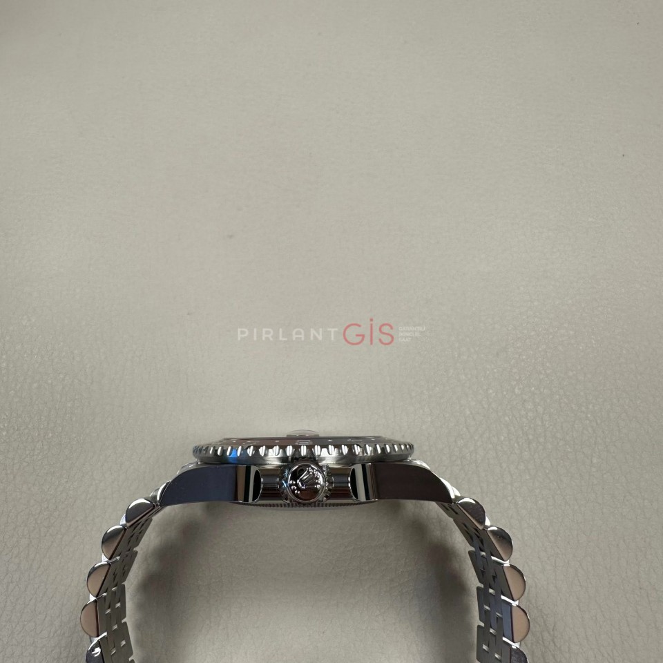 ( SIFIR ) ROLEX GMT Master II ( PEPSI ) 126710 BLNR Jubilee