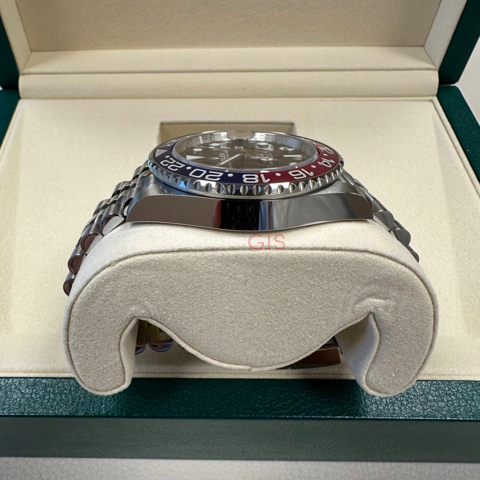 ( SIFIR ) ROLEX GMT Master II ( PEPSI ) 126710 BLNR Jubilee