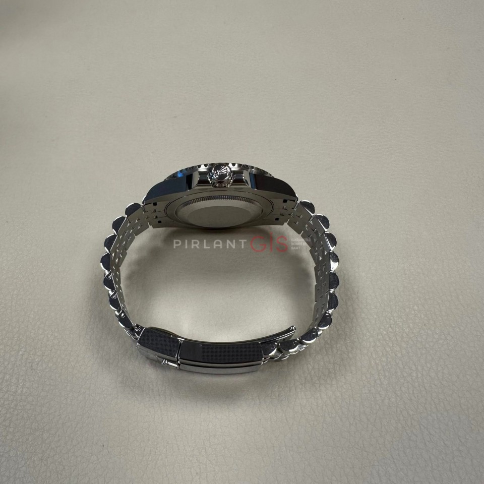 ( SIFIR ) ROLEX GMT Master II ( PEPSI ) 126710 BLNR Jubilee