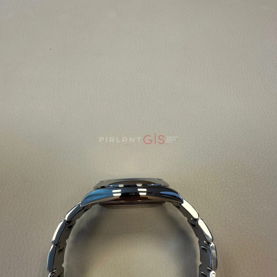 ROLEX Oyster Perpetual 34 mm 114200 ROLEX Oyster Perpetual 34 mm 114200