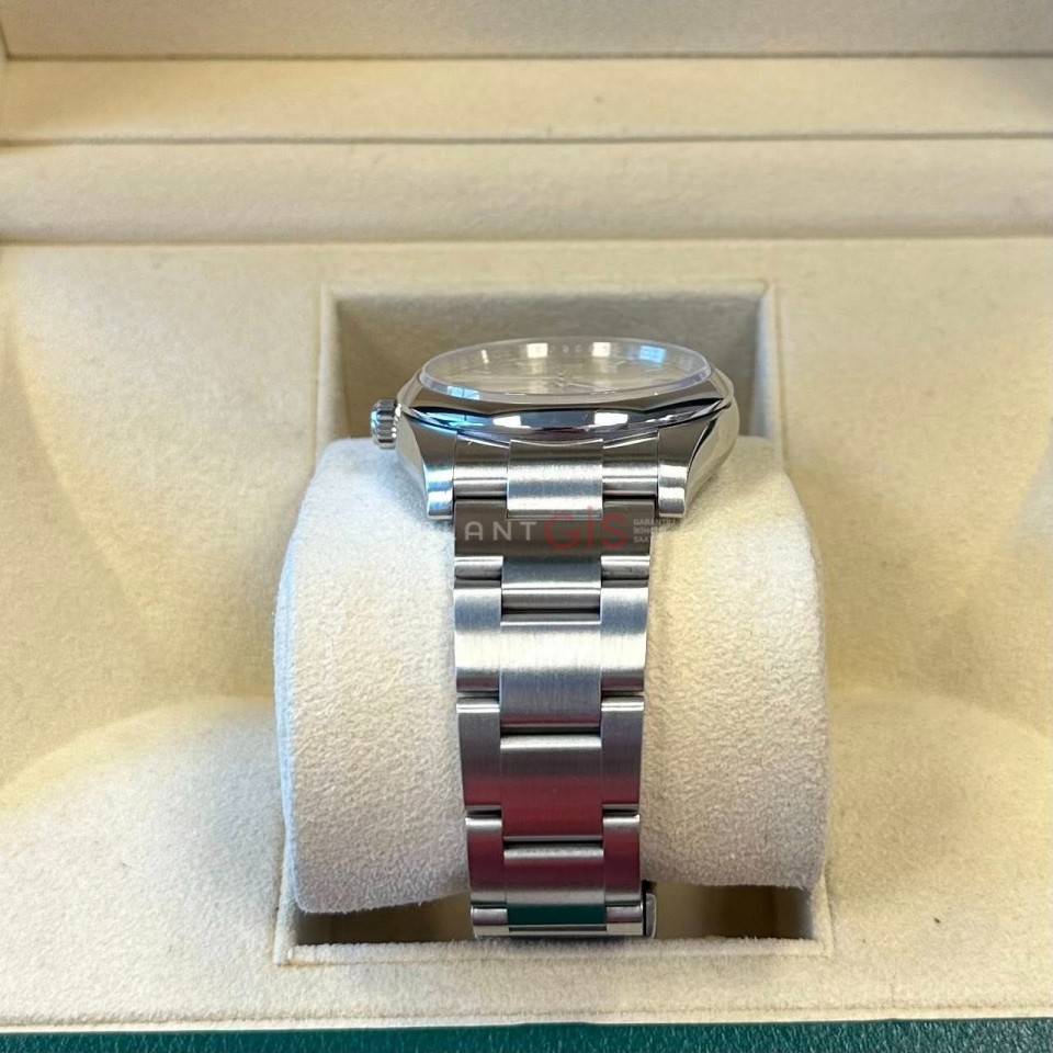 ROLEX Oyster Perpetual 34 mm 114200 ROLEX Oyster Perpetual 34 mm 114200