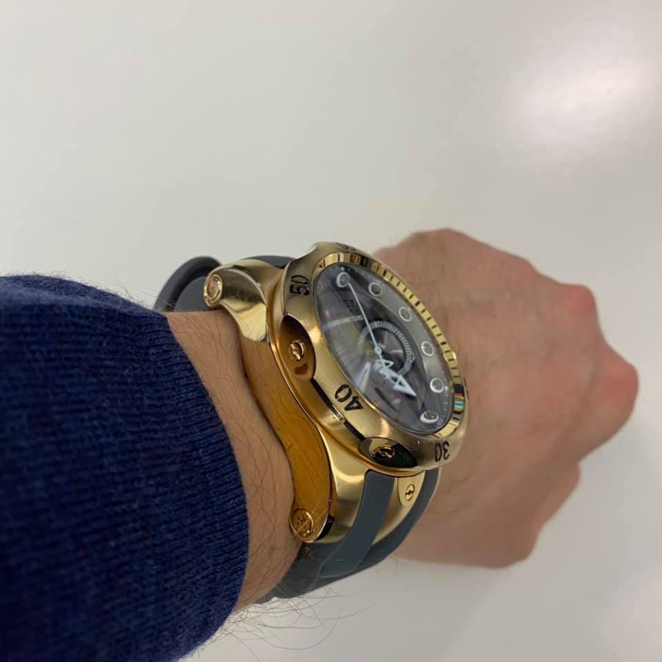 INVICTA Reserve Venom 111952 Chronograph INVICTA Reserve Venom 111952 Chronograph