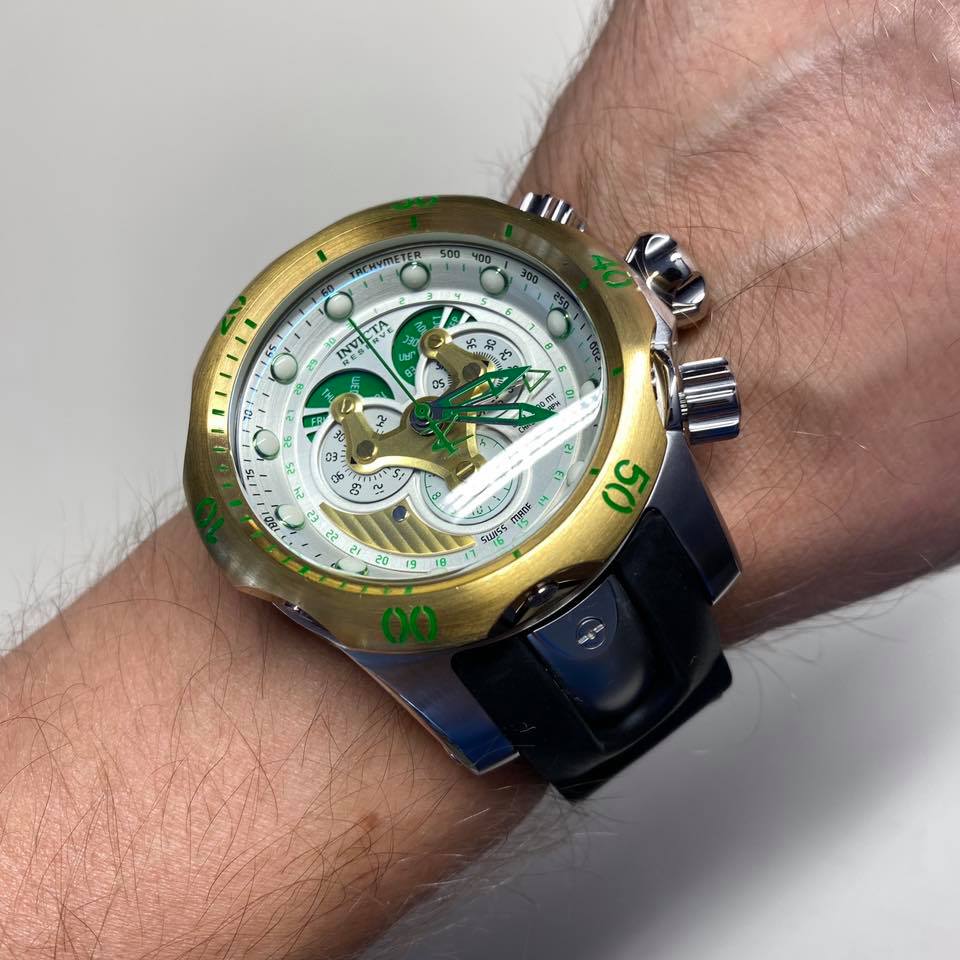 INVICTA RESERVE VENOM CHRONOGRAPH 118535 INVICTA RESERVE VENOM CHRONOGRAPH 118535