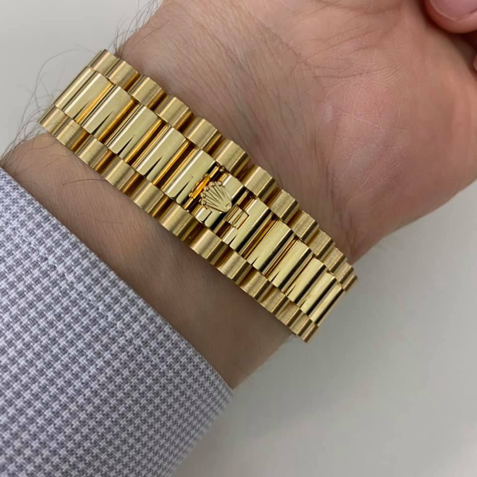 ROLEX Day Date Yellow Gold 40 mm 228238