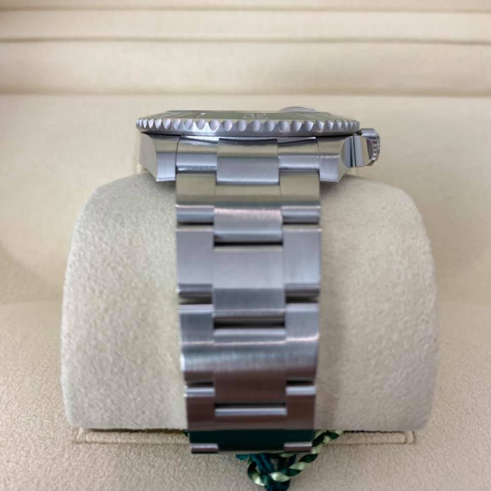 ( Sıfır ) ROLEX New Submariner 126610 LV ( Starbucks ) ( Sıfır ) ROLEX New Submariner 126610 LV ( Starbucks )