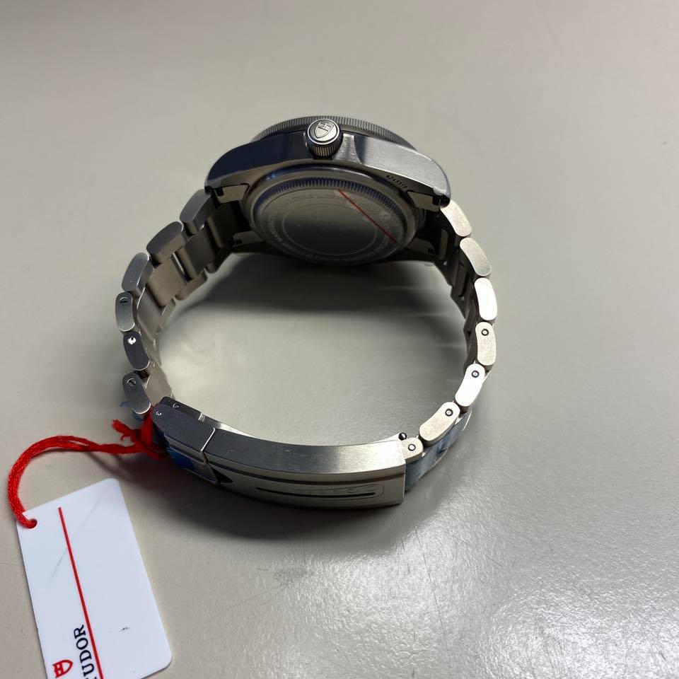 TUDOR PELAGOS 25600TB-001 TUDOR PELAGOS 25600TB-001