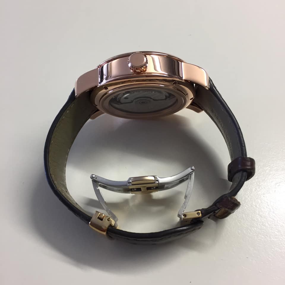 AEROWATCH RENESSAİNCE BİG GMT AUTOMATİC 71930 RO04 AEROWATCH RENESSAİNCE BİG GMT AUTOMATİC 71930 RO04