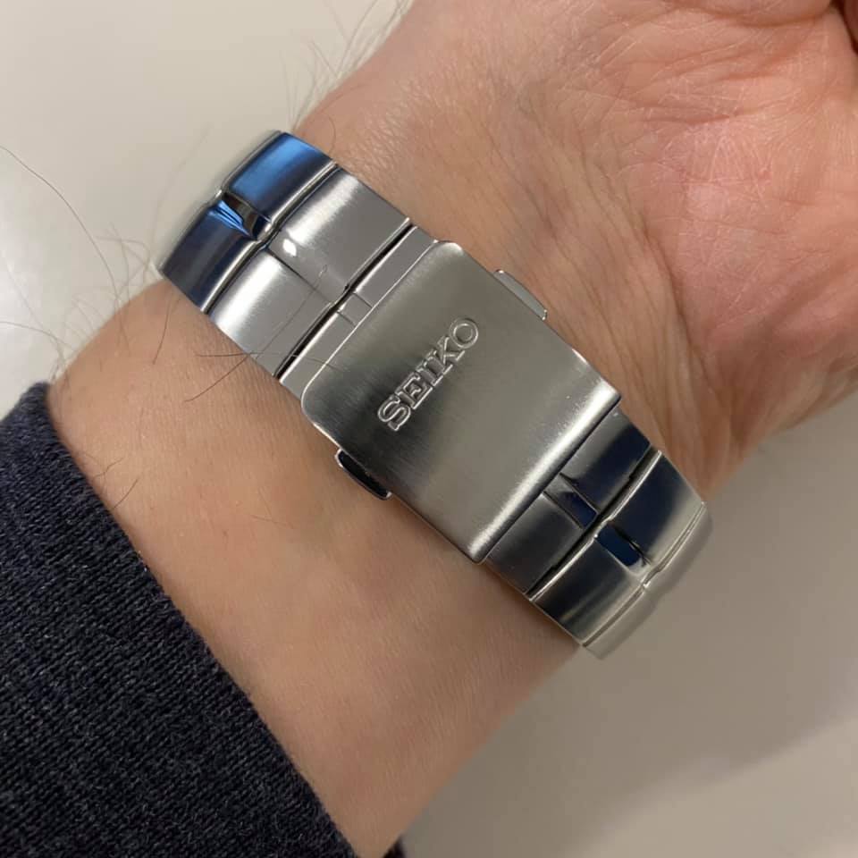 SEIKO Arctura Kinetic Chronograph SNL023P1 SEIKO Arctura Kinetic Chronograph SNL023P1