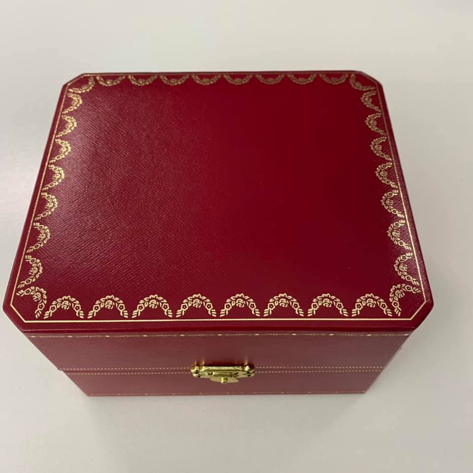 CARTIER Ballon Blue Medium Model 36 mm W69011Z4 CARTIER Ballon Blue Medium Model 36 mm W69011Z4